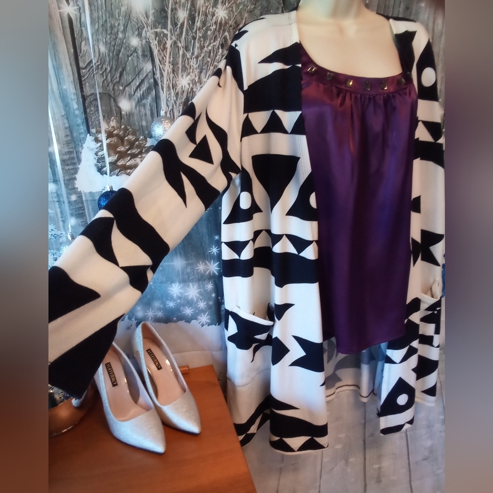 Lularoe Aztec Pattern Open Front Cardigan W/Pocke… - image 3